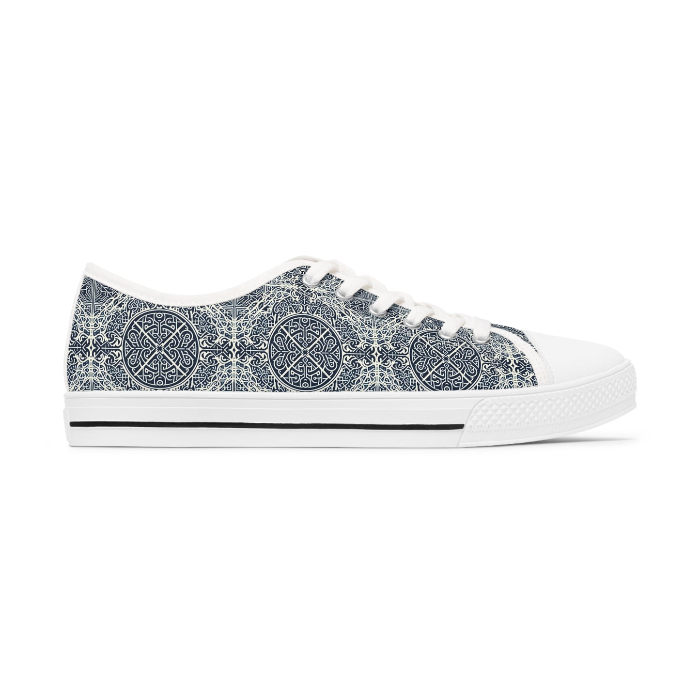 DCS Essentials - Winter Women's Low Top Sneakers v24.1