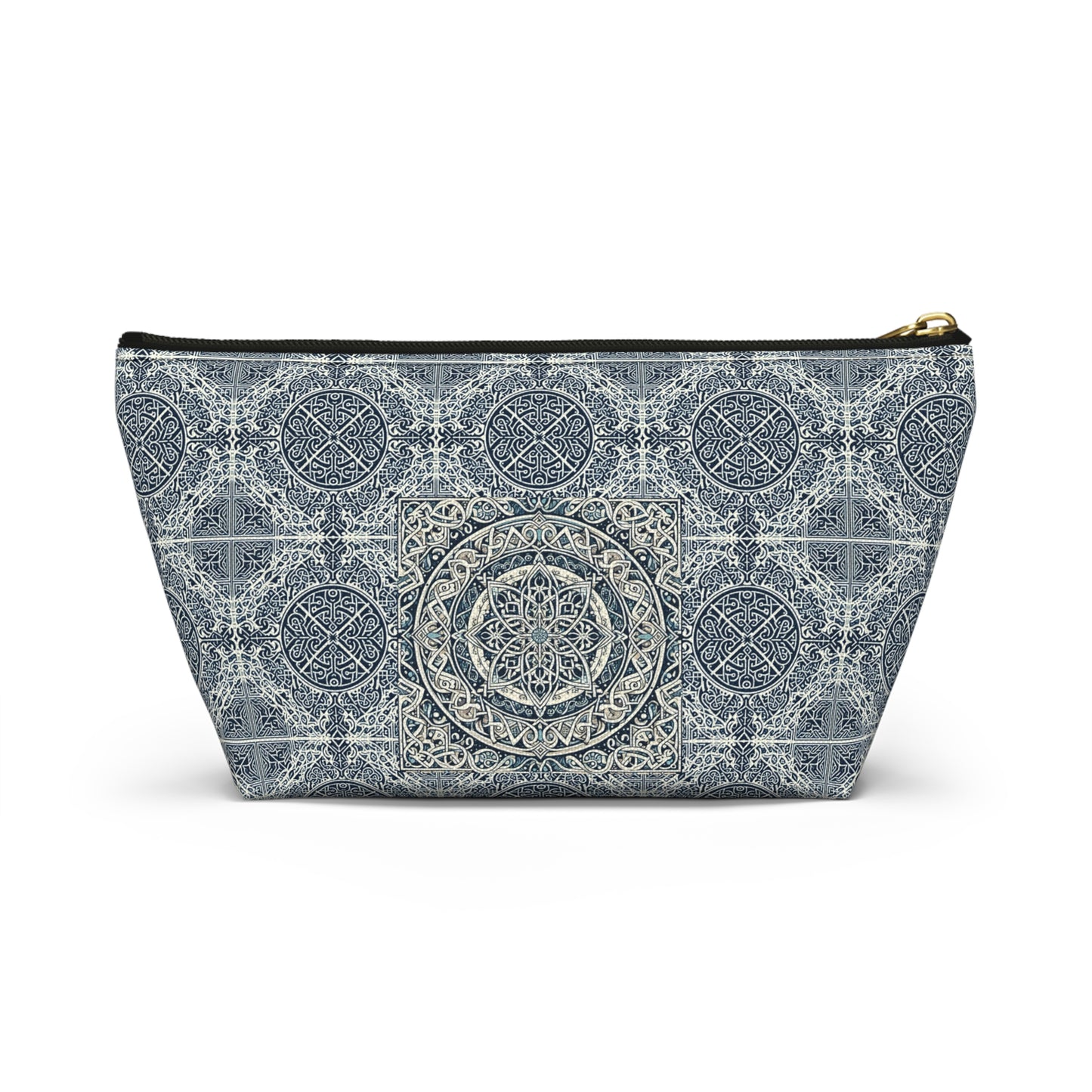 DCS Essentials - Winter Accessory Pouch w T-bottom