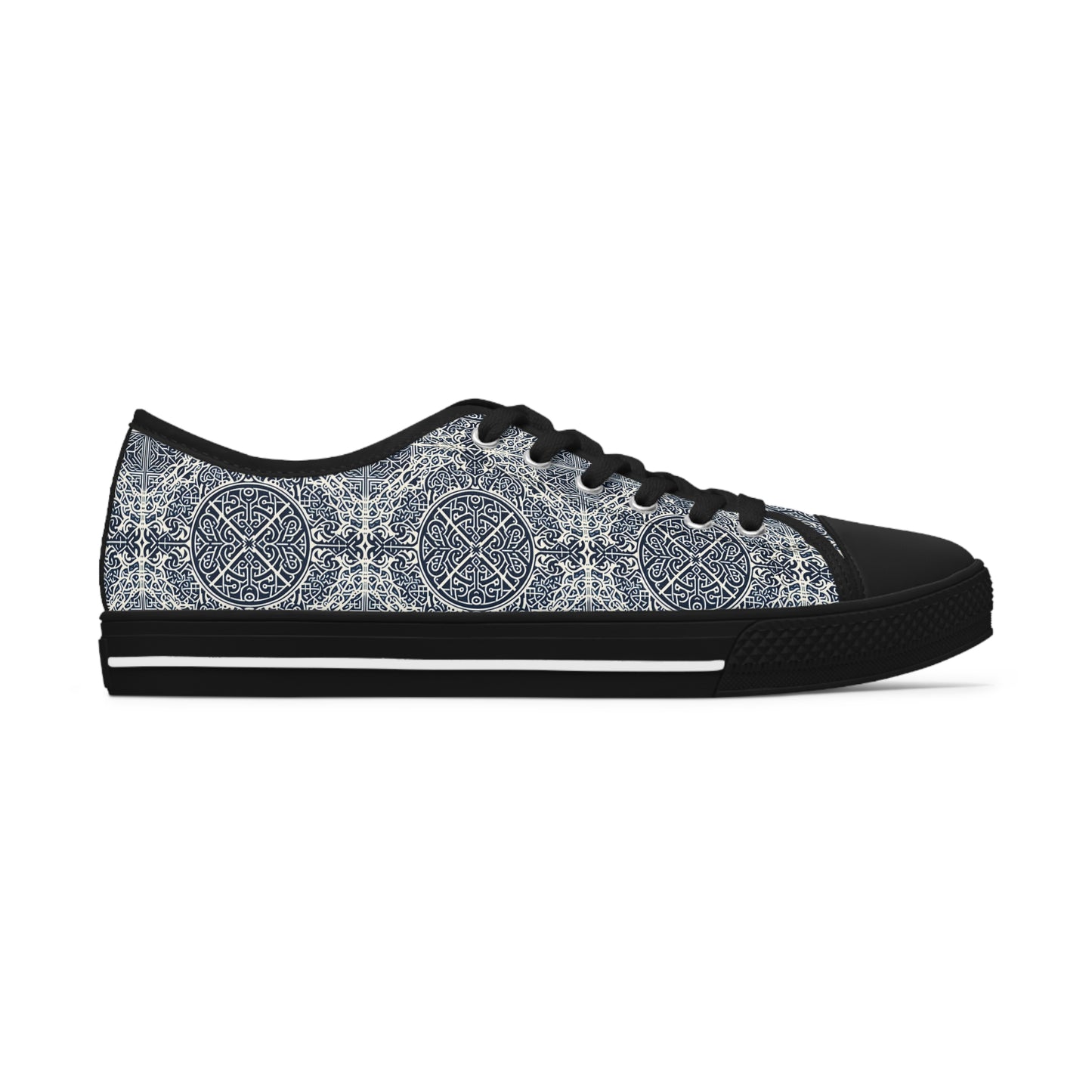 DCS Essentials - Winter Women's Low Top Sneakers v24.1