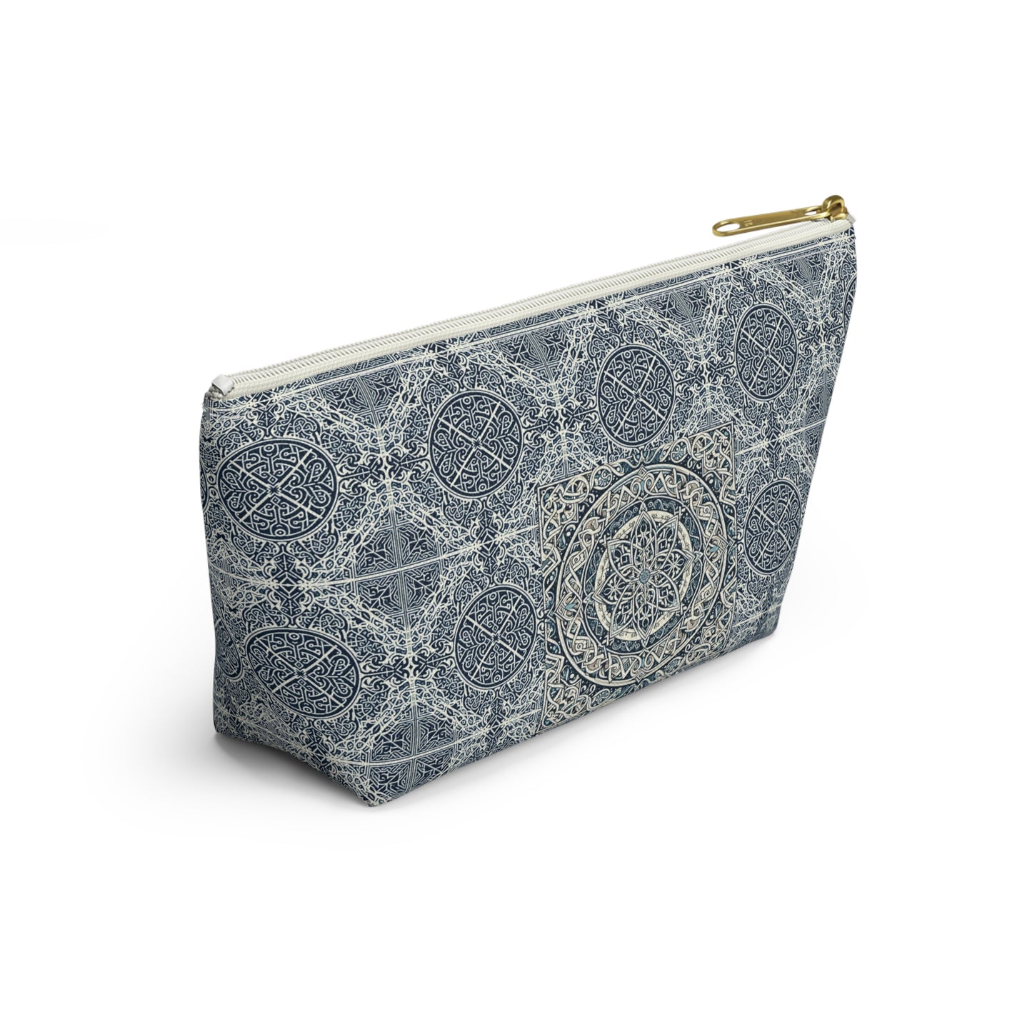 DCS Essentials - Winter Accessory Pouch w T-bottom