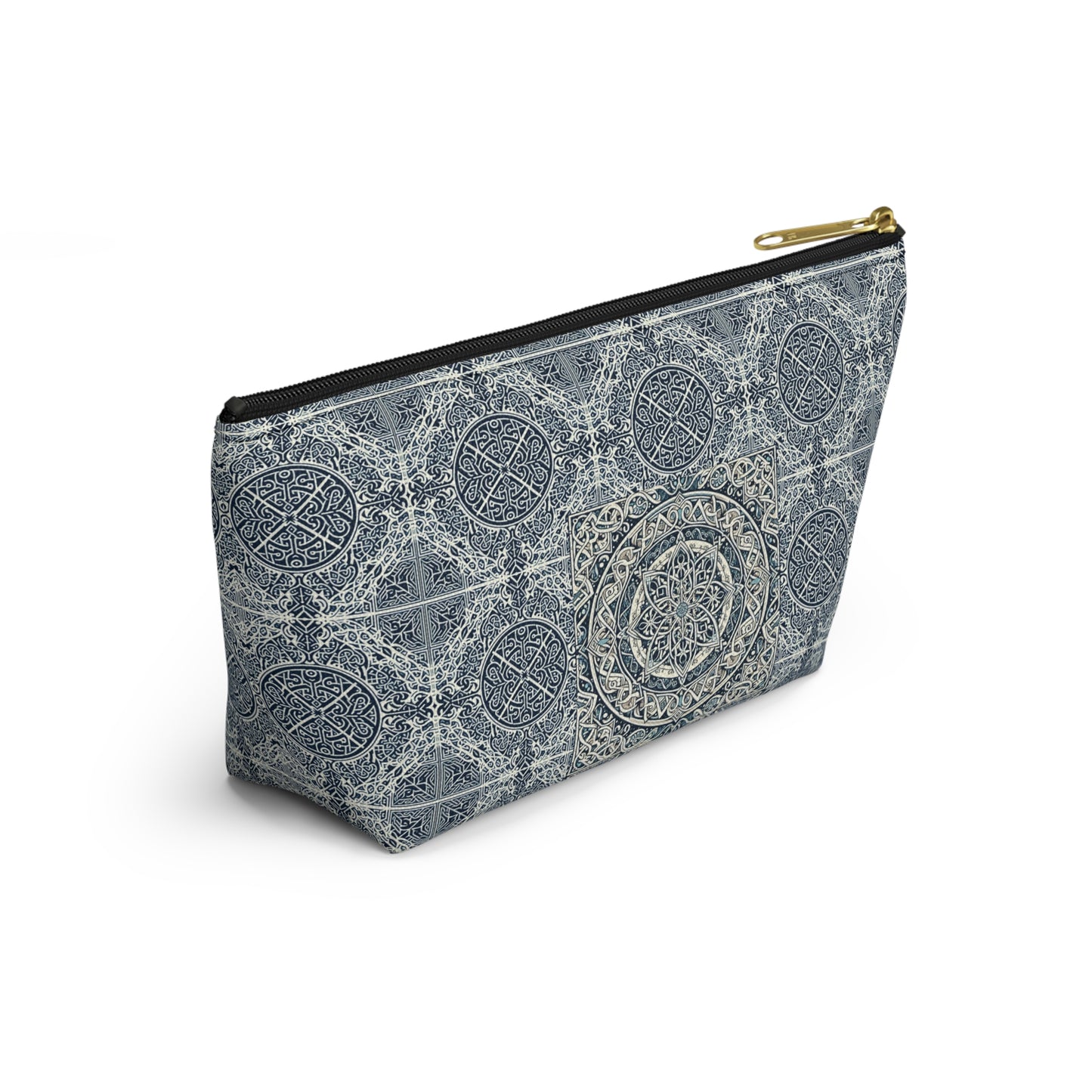 DCS Essentials - Winter Accessory Pouch w T-bottom