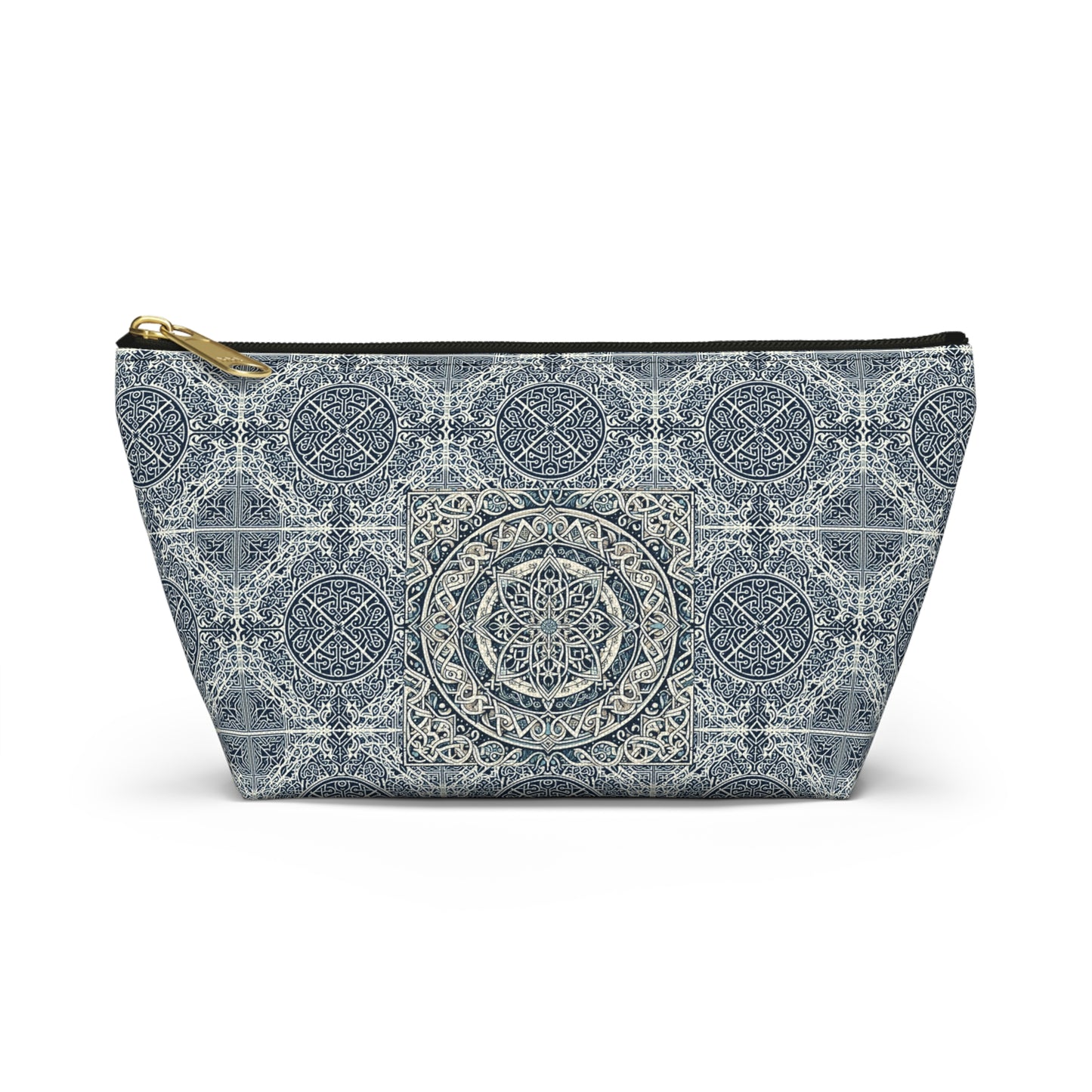 DCS Essentials - Winter Accessory Pouch w T-bottom