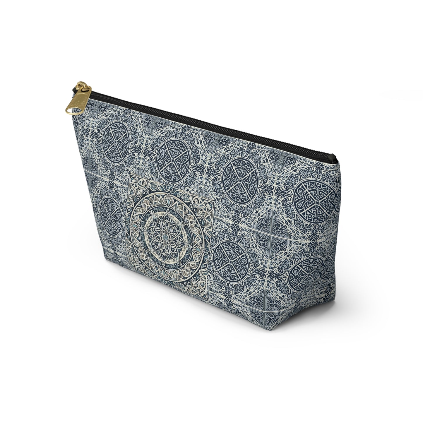 DCS Essentials - Winter Accessory Pouch w T-bottom