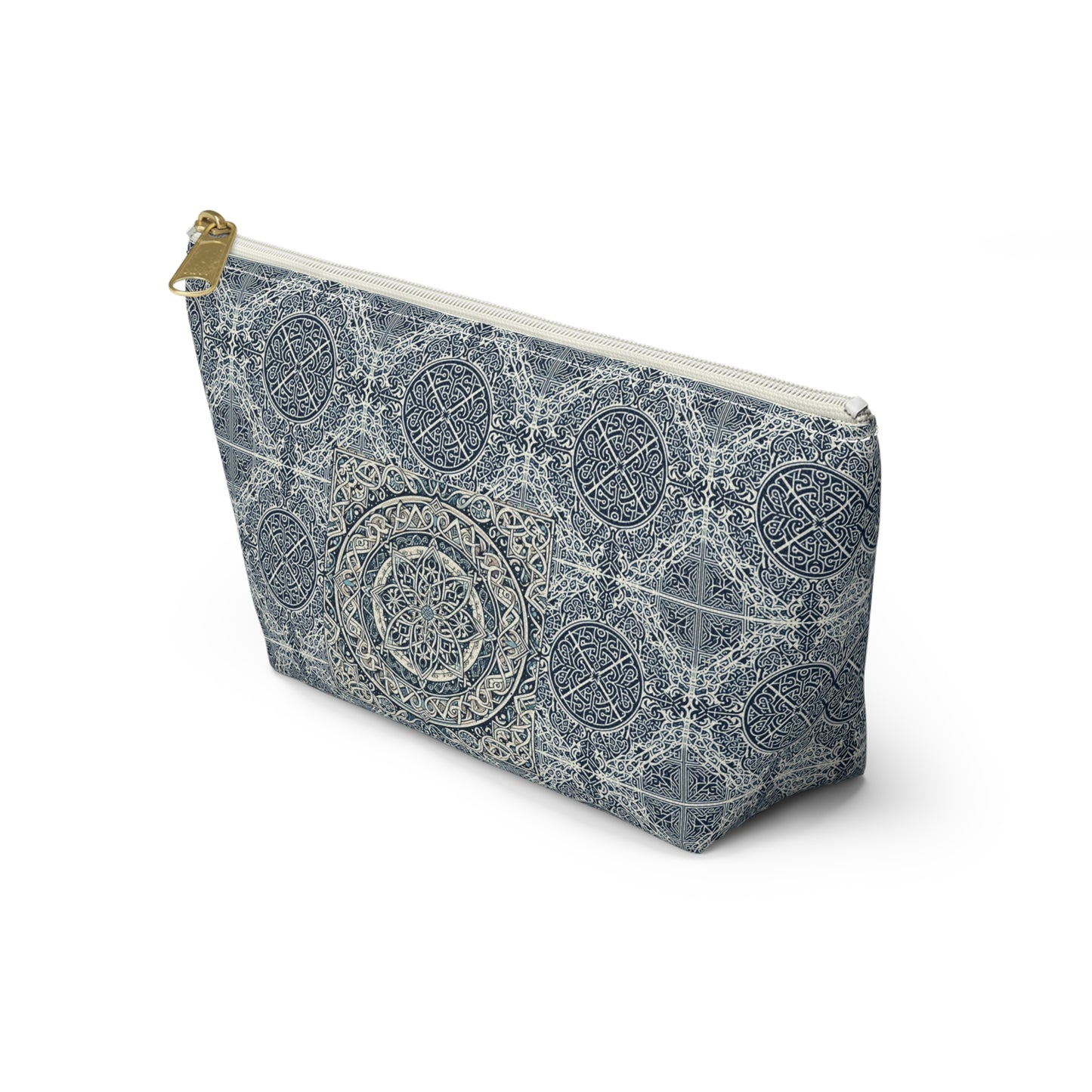 DCS Essentials - Winter Accessory Pouch w T-bottom