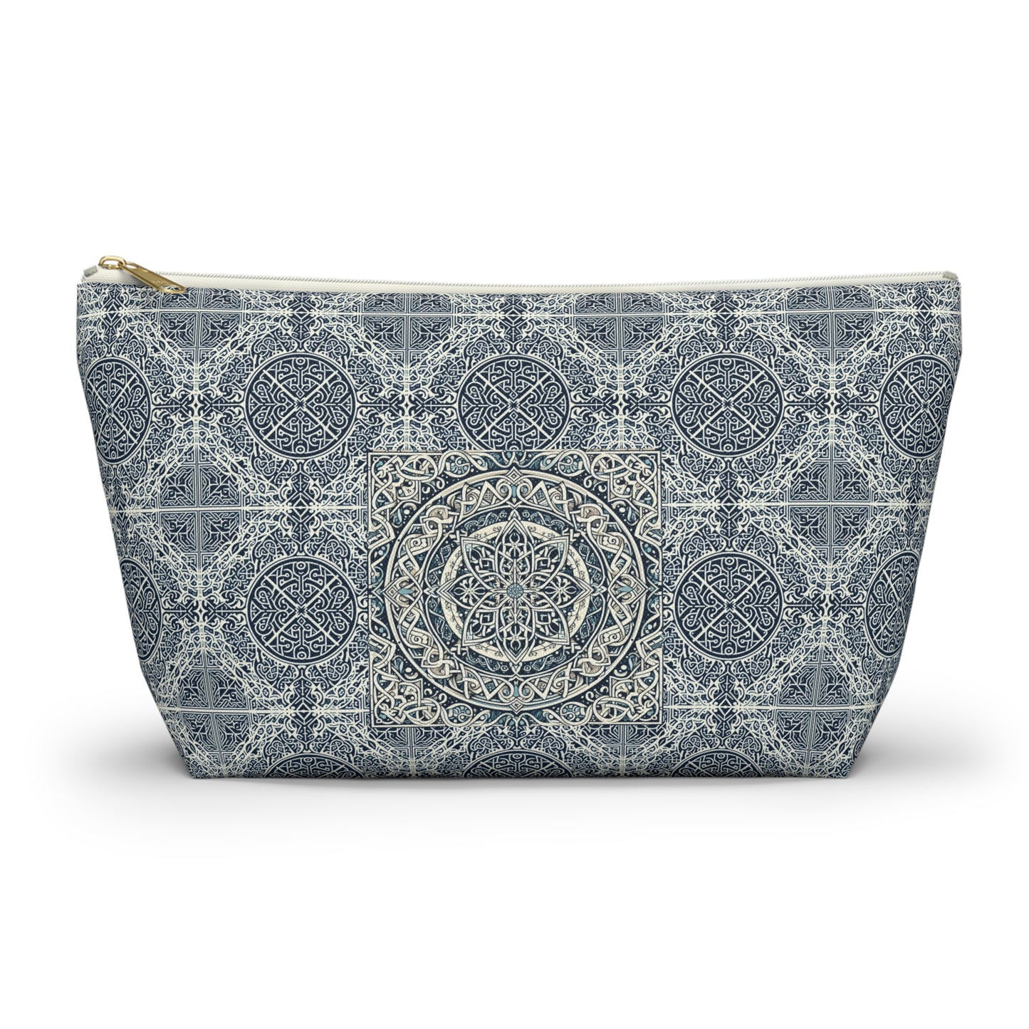 DCS Essentials - Winter Accessory Pouch w T-bottom